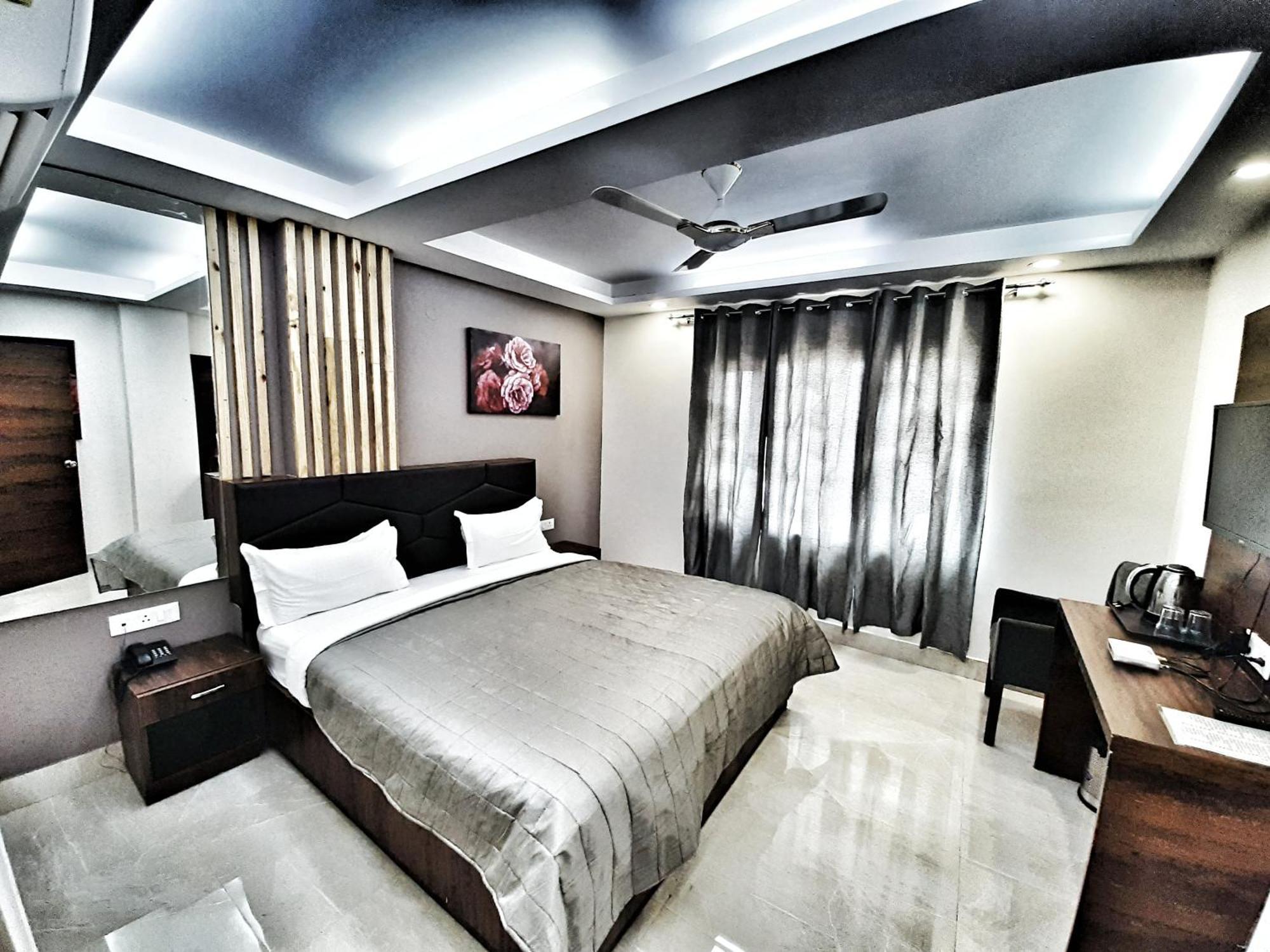 Airport Hotel Delhi Aerocity, 15 Mins Yashobhoomi Ню Делхи Екстериор снимка