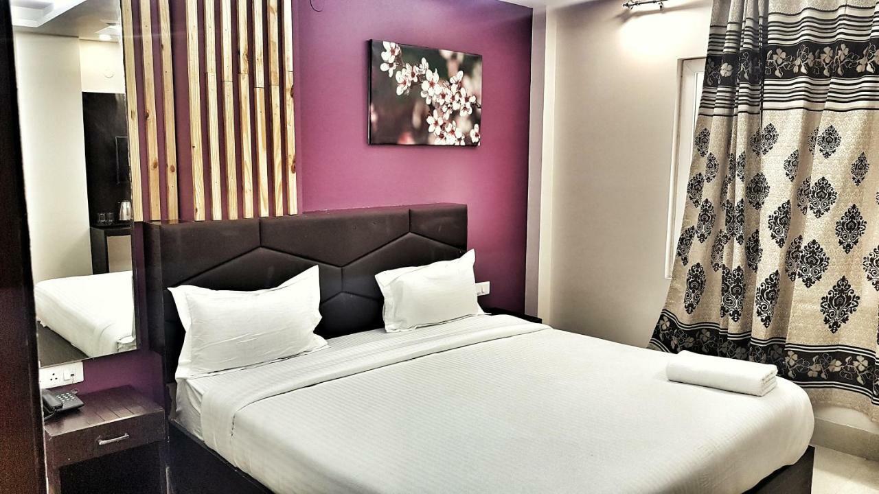 Airport Hotel Delhi Aerocity, 15 Mins Yashobhoomi Ню Делхи Екстериор снимка