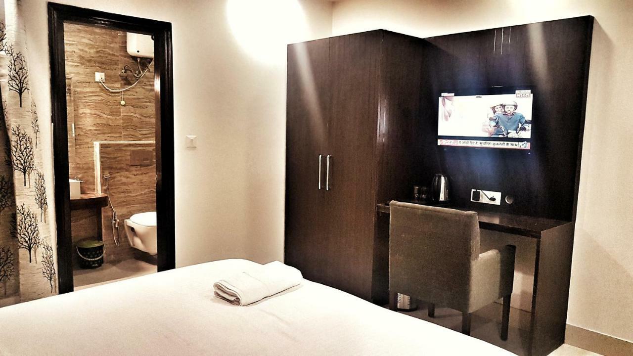 Airport Hotel Delhi Aerocity, 15 Mins Yashobhoomi Ню Делхи Екстериор снимка